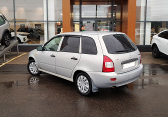 Подержанный автомобиль LADA (ВАЗ) Kalina Wagon 2008 года (7 фото)