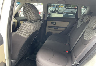 Подержанный автомобиль Kia Soul 2012 года (11 фото)