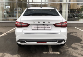 Подержанный автомобиль LADA (ВАЗ) Vesta Sedan 2024 года (6 фото)