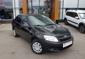 Подержанный автомобиль LADA (ВАЗ) Granta Sedan 2018 года (3 фото)