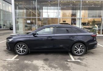 Подержанный автомобиль Geely Emgrand 2023 года (4 фото)