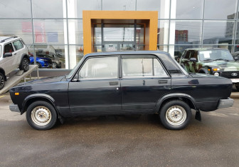 Подержанный автомобиль LADA (ВАЗ) 2107 2010 года (8 фото)