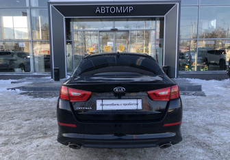 Подержанный автомобиль Kia Optima Sedan 2014 года (6 фото)