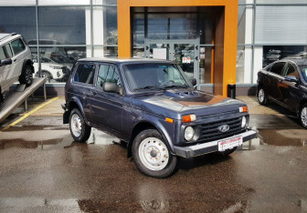 Подержанный автомобиль LADA (ВАЗ) 2121 (4x4) 2017 года (3 фото)
