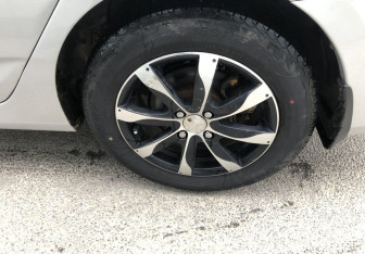 Подержанный автомобиль Hyundai Solaris Sedan 2015 года (15 фото)