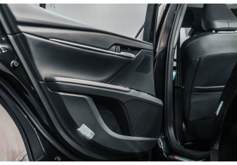 Новый Toyota Camry Sedan 2025 (18 фото)