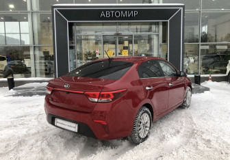 Подержанный автомобиль Kia Rio Sedan 2019 года (5 фото)
