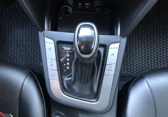 Подержанный автомобиль Hyundai Elantra Sedan 2018 года (16 фото)