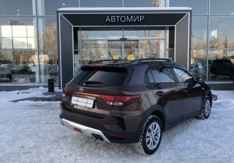 Подержанный автомобиль Kia Rio Hatchback 2021 года (5 фото)