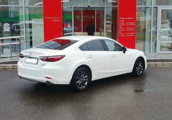 Подержанный автомобиль Mazda 6 Sedan 2021 года (5 фото)