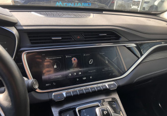 Подержанный автомобиль Geely Atlas Pro 2023 года (14 фото)