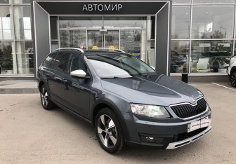 Подержанный автомобиль Skoda Octavia Wagon 2016 года (3 фото)