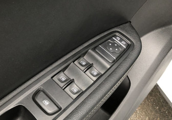 Подержанный автомобиль Renault Arkana 2020 года (14 фото)