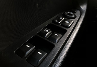 Подержанный автомобиль Kia Sportage 2011 года (13 фото)