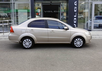 Подержанный автомобиль Chevrolet Aveo Sedan 2007 года (5 фото)