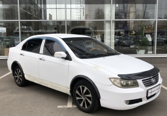 Подержанный автомобиль Lifan Solano 2011 года (3 фото)