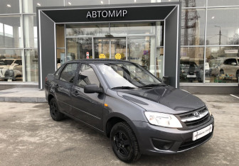 Подержанный автомобиль LADA (ВАЗ) Granta Sedan 2015 года (3 фото)