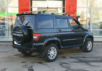 Подержанный автомобиль УАЗ Patriot 2014 года (5 фото)