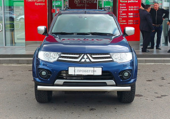 Подержанный автомобиль Mitsubishi Pajero Sport 2014 года (2 фото)