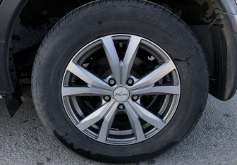 Подержанный автомобиль Nissan Qashqai 2011 года (17 фото)