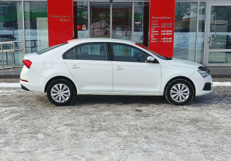 Подержанный автомобиль Skoda Rapid Liftback 2020 года (4 фото)