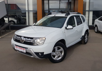 Подержанный автомобиль Renault Duster 2016 года (1 фото)