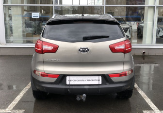 Подержанный автомобиль Kia Sportage 2012 года (6 фото)