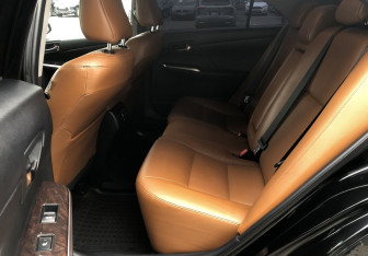 Подержанный автомобиль Toyota Camry Sedan 2017 года (11 фото)