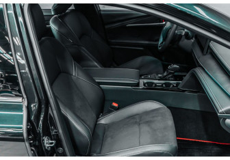 Новый Toyota Camry Sedan 2025 (16 фото)