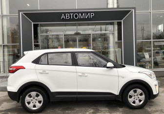 Подержанный автомобиль Hyundai Creta 2017 года (4 фото)