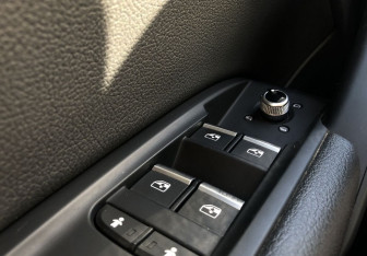 Подержанный автомобиль Audi Q5 2019 года (13 фото)