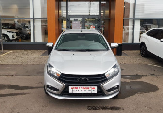 Подержанный автомобиль LADA (ВАЗ) Vesta Sedan 2018 года (2 фото)