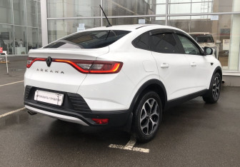 Подержанный автомобиль Renault Arkana 2020 года (7 фото)