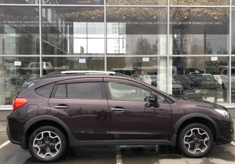 Подержанный автомобиль Subaru XV 2012 года (4 фото)