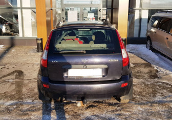 Подержанный автомобиль LADA (ВАЗ) Kalina Hatchback 2008 года (6 фото)