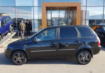 Подержанный автомобиль LADA (ВАЗ) Kalina Wagon 2012 года (8 фото)