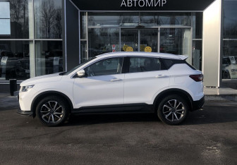 Подержанный автомобиль Geely Coolray 2023 года (8 фото)