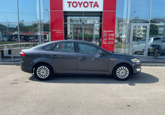 Подержанный автомобиль Ford Mondeo Sedan 2008 года (4 фото)
