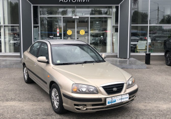 Подержанный автомобиль Hyundai Elantra Sedan 2008 года (3 фото)