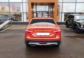 Подержанный автомобиль LADA (ВАЗ) Vesta Sedan 2018 года (6 фото)