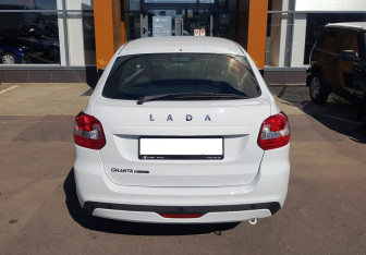 Подержанный автомобиль LADA (ВАЗ) Granta Liftback 2025 года (6 фото)
