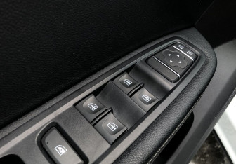 Подержанный автомобиль Renault Arkana 2020 года (13 фото)