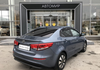 Подержанный автомобиль Kia Rio Sedan 2016 года (5 фото)