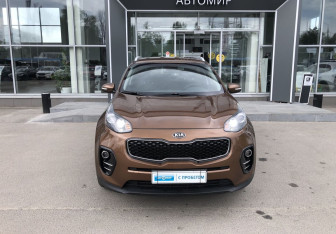 Подержанный автомобиль Kia Sportage 2016 года (2 фото)