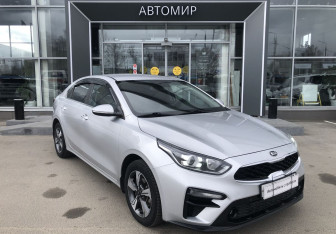 Подержанный автомобиль Kia Cerato Sedan 2021 года (3 фото)