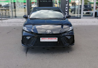 Подержанный автомобиль Toyota Camry Sedan 2024 года (2 фото)