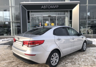 Подержанный автомобиль Kia Rio Sedan 2016 года (5 фото)