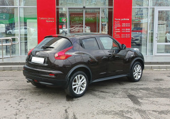 Подержанный автомобиль Nissan Juke 2013 года (5 фото)