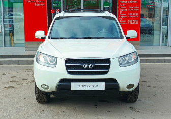 Подержанный автомобиль Hyundai Santa Fe 2009 года (2 фото)