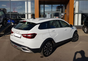 Подержанный автомобиль LADA (ВАЗ) Vesta Wagon 2024 года (5 фото)